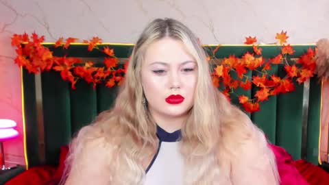 Chloe online show from 10-24-25, 10:44