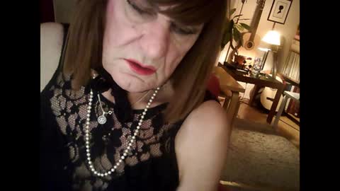 Tina online show from 12-18-24, 06:35