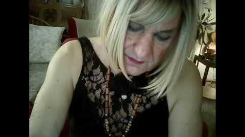 Tina online show from 02-12-25, 11:30