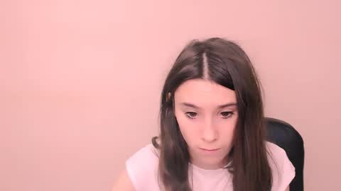 Rose online show from 11-20-25, 07:41