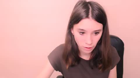 Rose online show from 11-29-25, 07:44