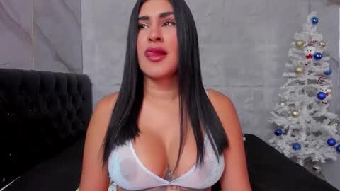 ROSALIA insta rosalia 10hoot online show from 01-06-26, 07:28