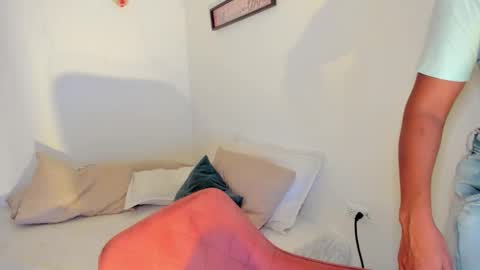 Rosalia online show from 03-12-26, 09:54