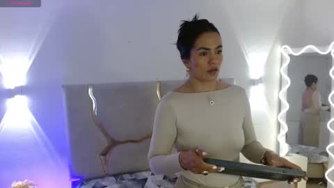 ROSALIN online show from 10-20-25, 10:38