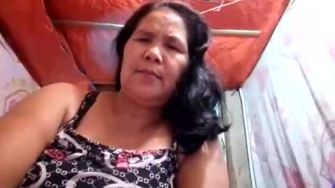 Snapshot of rose_ann123 chatting on 09-12-25, 11:43 rose_ann123 online show from 09-12-25, 11:43