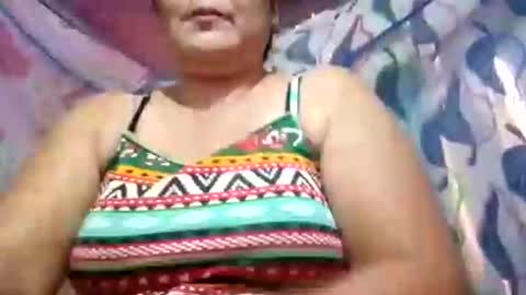 Snapshot of rose_ann123 chatting on 09-22-25, 11:18 rose_ann123 online show from 09-22-25, 11:18