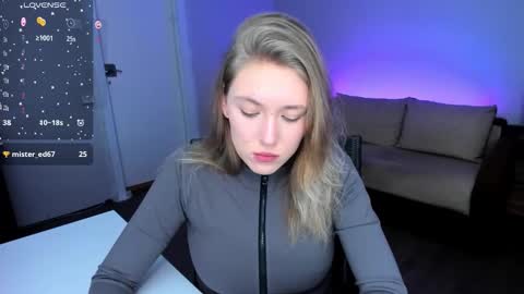 Rose but u can call me princess online show from 12-18-25, 08:15