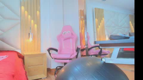        online show from 11-14-25, 03:27