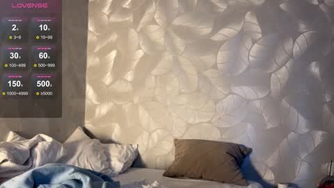 Im Rose online show from 09-21-25, 09:55