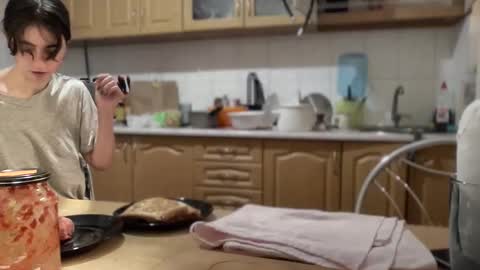 Rose and the Collector online show from 09-12-25, 06:08