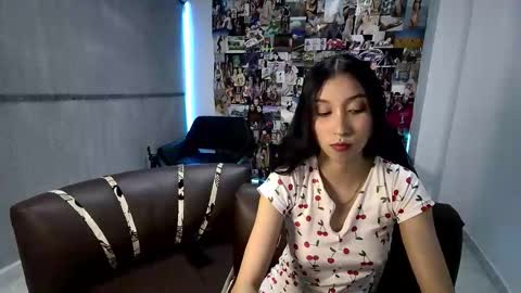 Rose Sins and Don Viktor online show from 10-21-25, 01:39