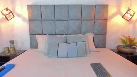 Snapshot of roseaurora chatting on 04-08-26, 01:00 roseaurora online show from 04-08-26, 01:00