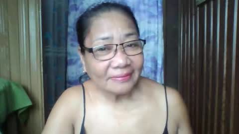 Snapshot of rosebelle66 chatting on 10-20-25, 10:54 rosebelle66 online show from 10-20-25, 10:54