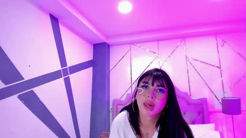 Rose online show from 12-28-24, 06:50
