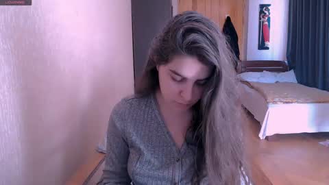 Rose online show from 03-04-25, 10:24