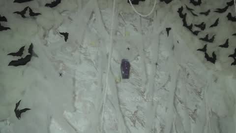 Lyla OF roselinedior online show from 10-15-25, 11:43