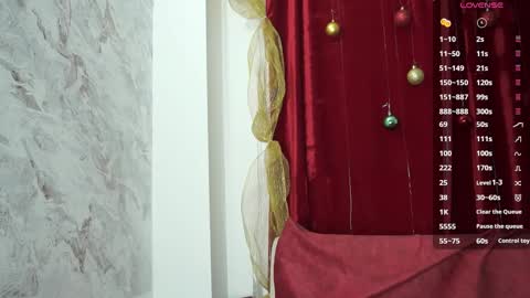 Lyla OF roselinedior online show from 12-19-25, 11:50