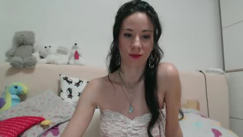 Rose online show from 02-06-25, 06:24