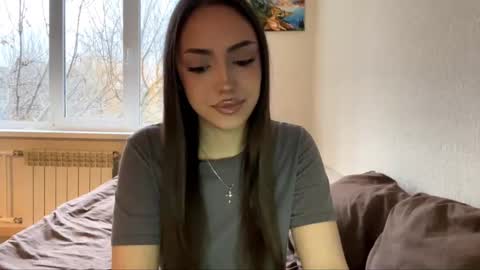 Mimi online show from 11-07-25, 12:05