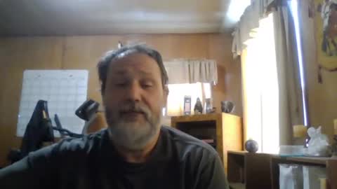 Snapshot of rosepanda chatting on 02-16-25, 08:00 Lost4gain online show from 02-16-25, 08:00