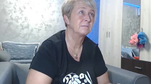 Lovepinklilly online show from 12-02-25, 06:14