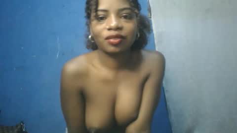 Roseyaa online show from 09-26-25, 03:38