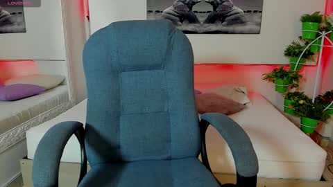 rosi_cooper online show from 10-21-25, 11:11