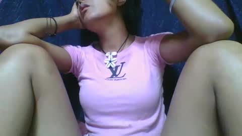 rosia685234 online show from 02-28-25, 08:31