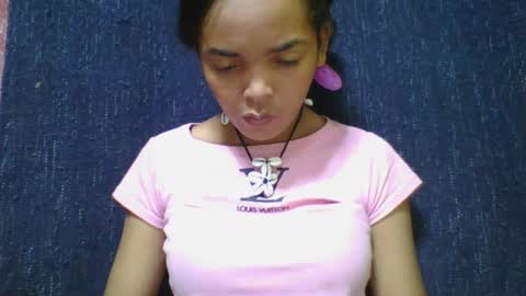 rosia685234 online show from 03-01-25, 04:58