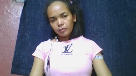 rosia685234 online show from 03-01-25, 08:53