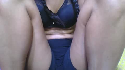 rosia685234 online show from 09-15-25, 07:30