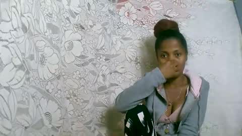 rosia online show from 10-26-25, 10:04