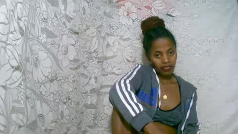 rosia online show from 12-01-25, 03:17