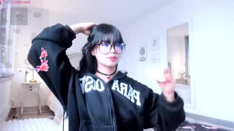 Snapshot of rosie_se chatting on 09-12-25, 05:35 Rosieeee online show from 09-12-25, 05:35