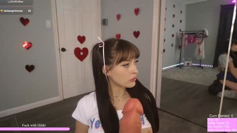 Rosie Bones online show from 02-05-25, 07:53