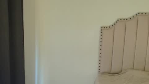 Ross BakerHot online show from 11-20-25, 02:17