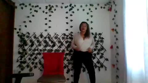 Rossana  online show from 11-21-25, 08:29