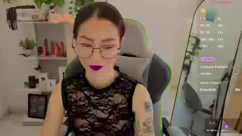 Miss Rosse online show from 09-25-25, 04:00
