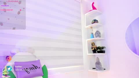   online show from 01-03-25, 07:07