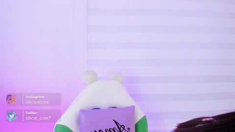   online show from 02-07-25, 02:15