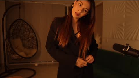Snapshot of rosseyquiin chatting on 02-07-25, 04:16 Rossey online show from 02-07-25, 04:16