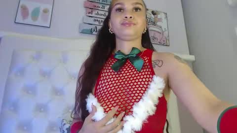 Snapshot of rossi_baker chatting on 12-04-25, 06:44 Rossi online show from 12-04-25, 06:44