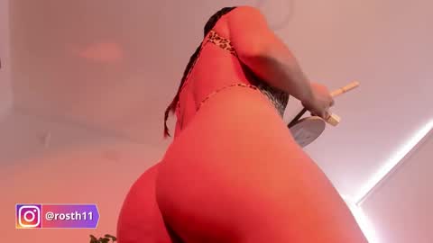 Im Ross   online show from 10-25-25, 07:08