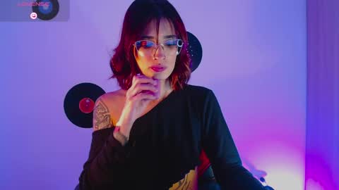 rot_wallace online show from 10-21-25, 10:54