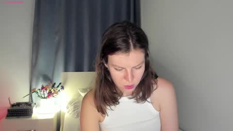 Snapshot of roter_rita chatting on 01-10-25, 10:15 roter_rita online show from 01-10-25, 10:15