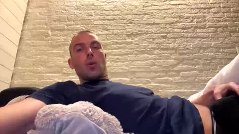 rotteei1 online show from 11-07-25, 05:24