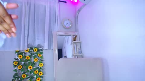 Snapshot of rous_25 chatting on 12-06-24, 03:22 rous_25 online show from 12-06-24, 03:22