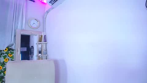 Snapshot of rous_25 chatting on 12-21-24, 12:49 rous_25 online show from 12-21-24, 12:49