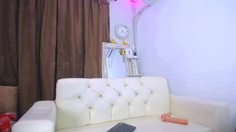 Snapshot of rous_25 chatting on 03-12-25, 03:40 rous_25 online show from 03-12-25, 03:40