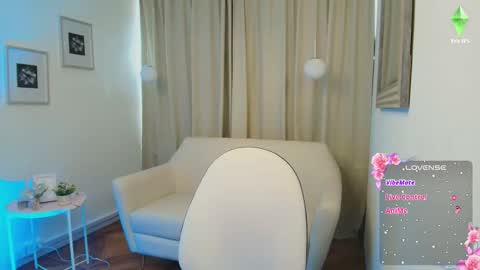 Rousee online show from 09-22-25, 01:13